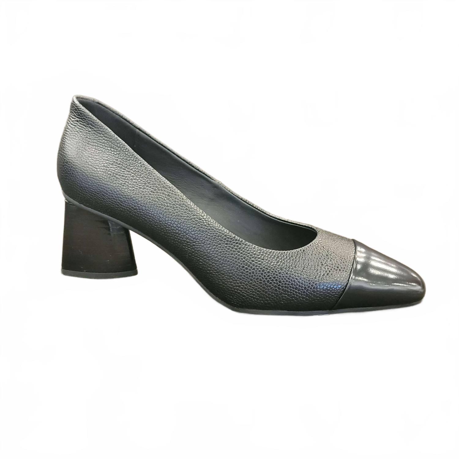 New The Flexx Women's Miley Pump Shoe In Black